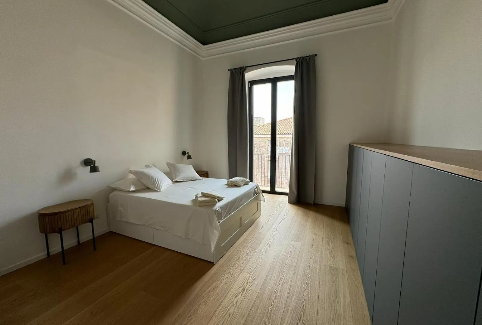 Splendid Apartment - Historic Center Of Catania 0*,